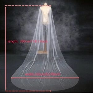 Elegant Sheer White Bridal Veil